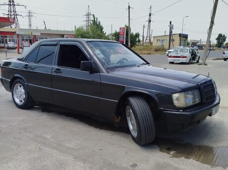 Mercedes 190 1993