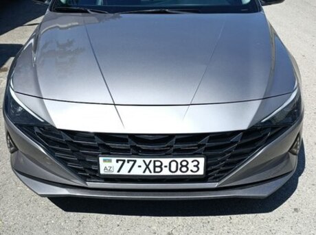 Hyundai Elantra 2022