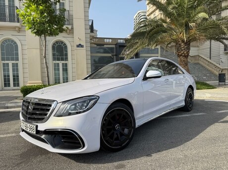 Mercedes S 63 AMG