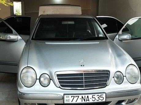 Mercedes E 240 1999