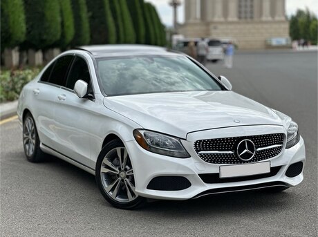 Mercedes C 300