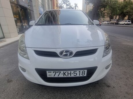 Hyundai  2010