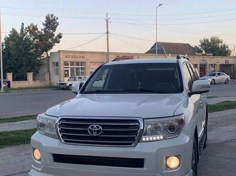 Toyota Land Cruiser 2013