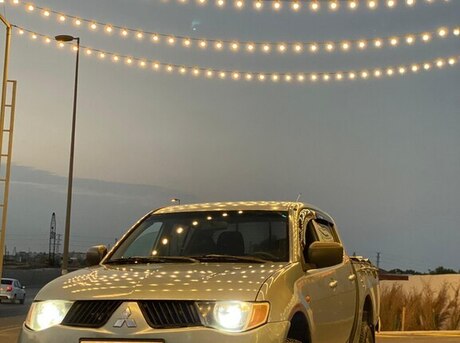 Mitsubishi L200