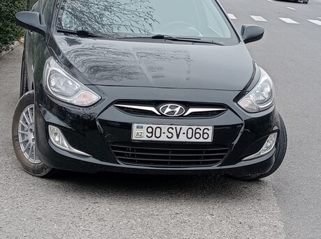 Hyundai Accent 2011