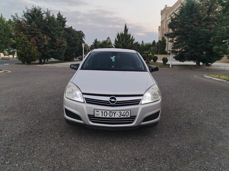 Opel Astra 2007