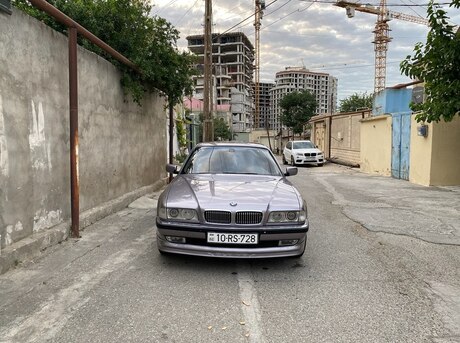BMW 728 1996