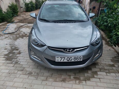 Hyundai Elantra 2015