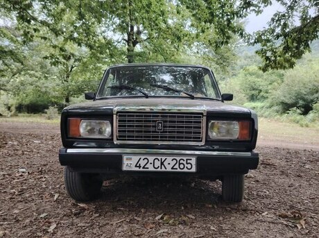LADA (VAZ) 2107 2004