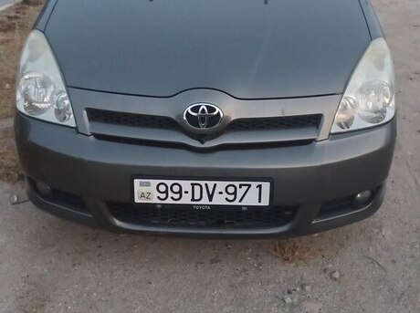 Toyota Corolla Verso 2007