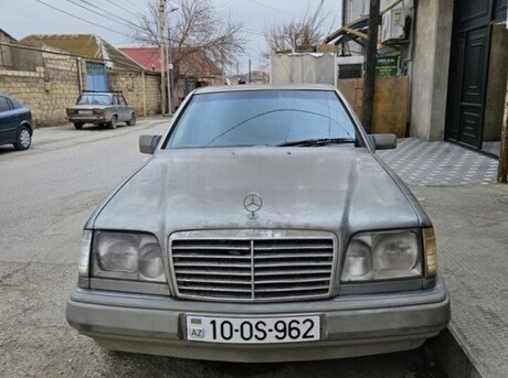 Mercedes E 300 d 1991