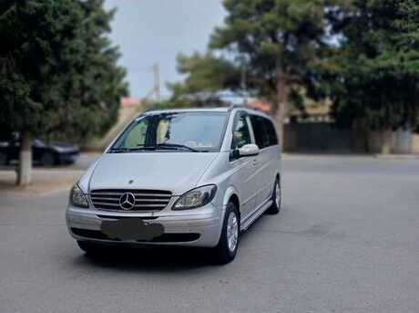 Mercedes Viano 2008