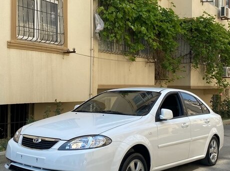 Daewoo Gentra 2014