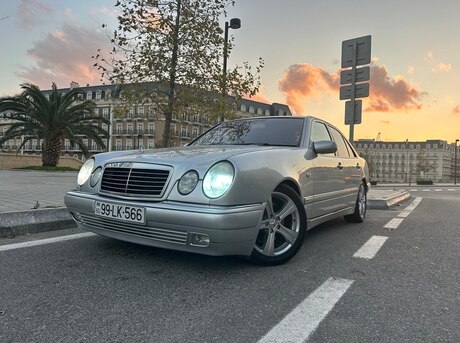 Mercedes E 300 d 1999