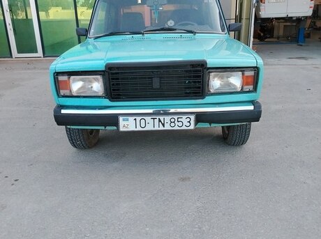 LADA (VAZ) 2107 2001