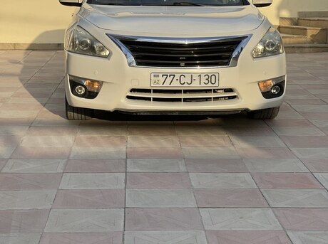 Nissan Altima