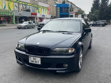 BMW 320