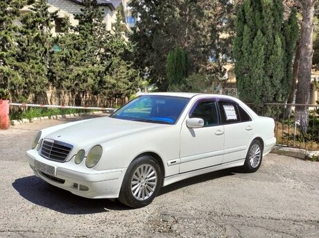 Mercedes E 220 d 2021
