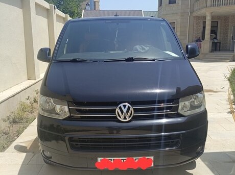 Volkswagen Caravelle 2012