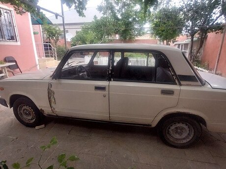 LADA (VAZ) 2107 1992