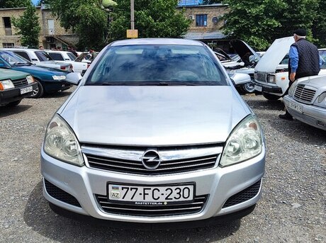 Opel Astra 2008