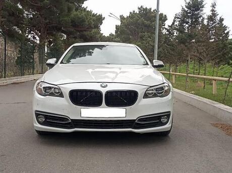 BMW 528