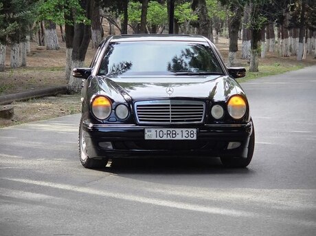 Mercedes E 240 1998