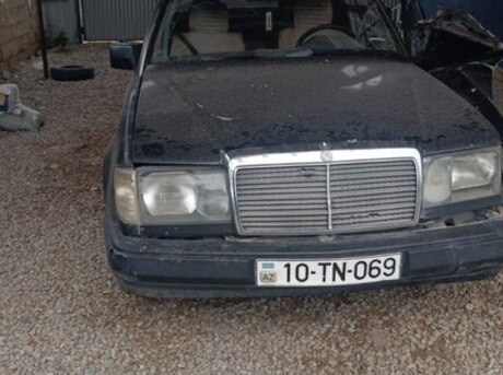 Mercedes E 200 1990