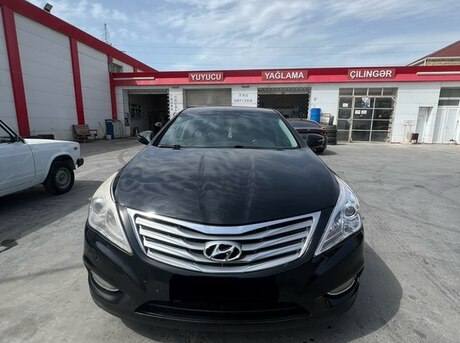 Hyundai Grandeur 2011
