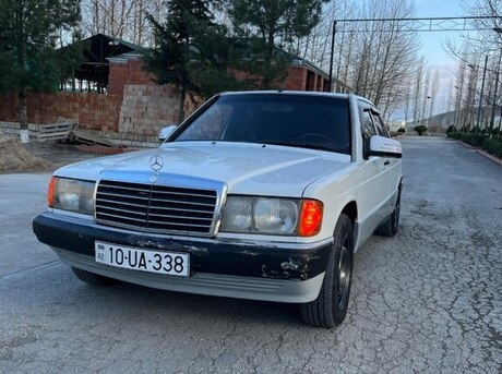 Mercedes 190