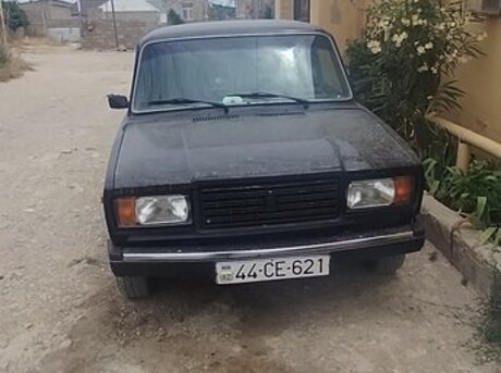 LADA (VAZ) 2107