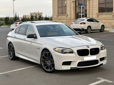 BMW 528