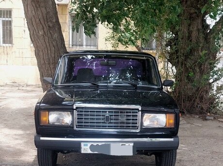 LADA (VAZ) 2107 2011