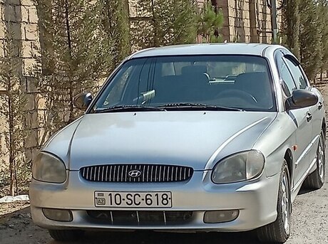 Hyundai Sonata 1999