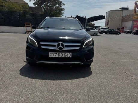 Mercedes GLA 250