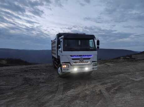 HOWO Sinotruk 2013