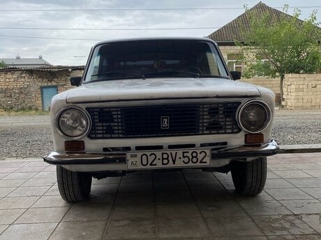 LADA (VAZ) 21011 1975