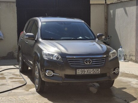 Toyota RAV4 2012