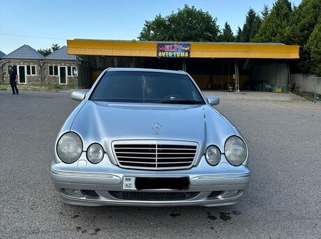 Mercedes E 270 2000