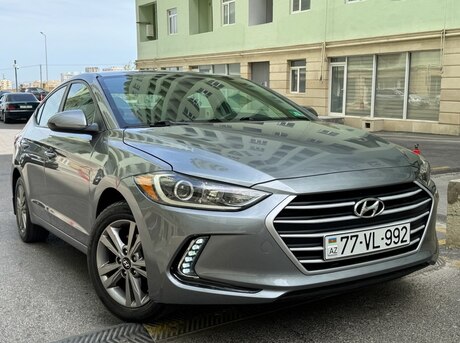 Hyundai Elantra