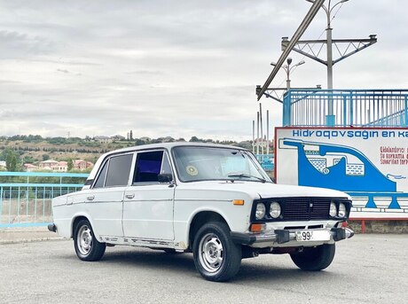 LADA (VAZ) 2106 1985