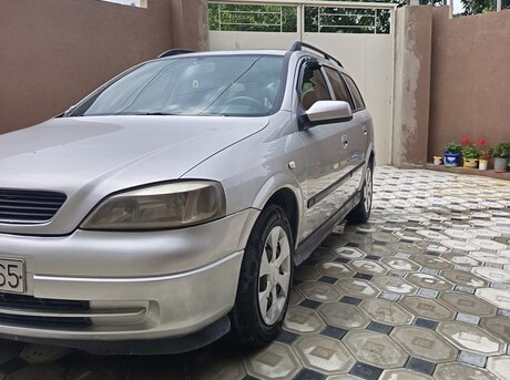 Opel Astra 1998