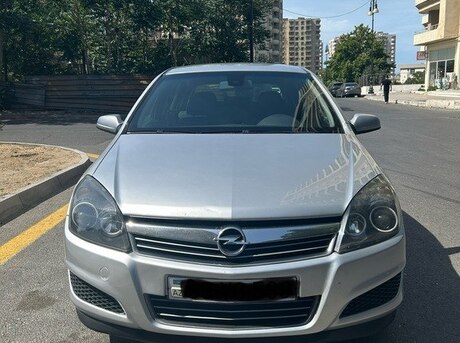 Opel Astra 2007