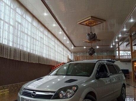 Opel Astra 2007