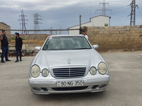 Mercedes E 240 1999