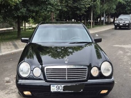 Mercedes E 240 1998