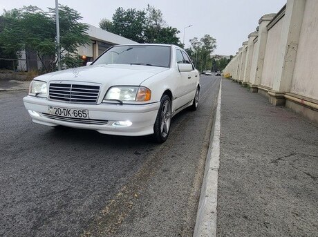 Mercedes C 200 1995