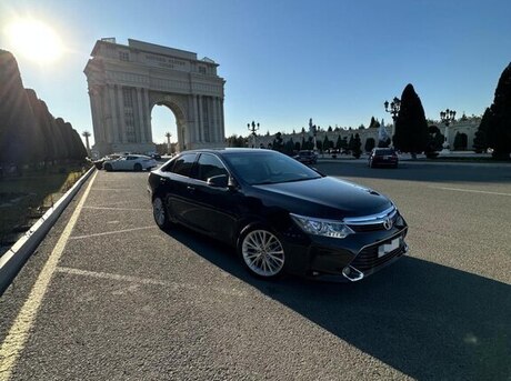 Toyota Camry 2015