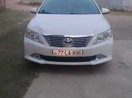 Toyota Camry 2014