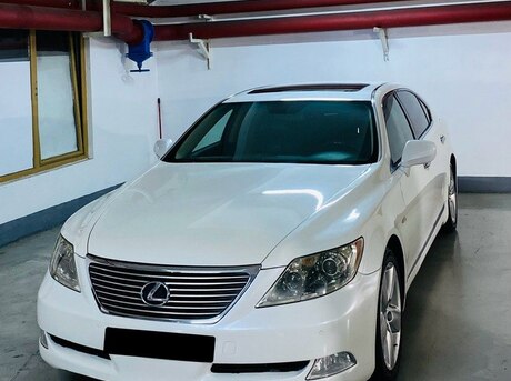 Lexus LS 460